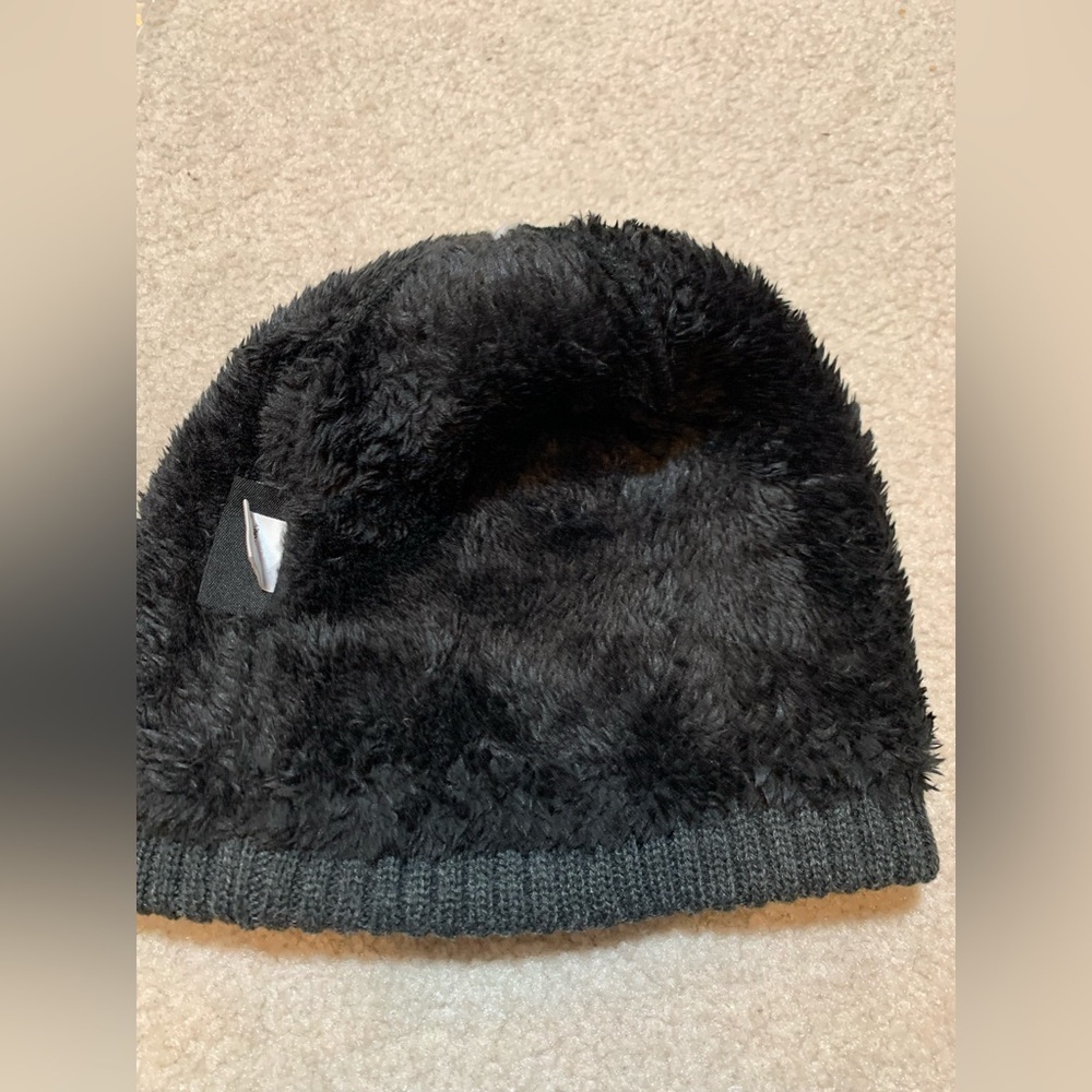 NWT Kenneth Cole Reaction Charcoal Lined Herringbone Knit Beanie Unisex - Picture 2 of 6